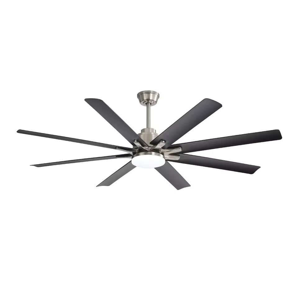 Ventilateur de plafond Ariaze XXL 8 pales noires sur fond blanc, vue d'ensemble du design industriel grande envergure